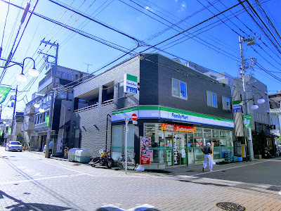 FamilyMart Oyamadai Station South Store 사진 5