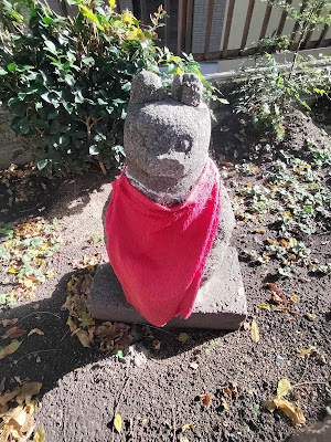 野田緑道 猫のお地蔵さん 사진 3