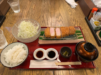 Okura, charcoal-grilled Tonkatsu pork cutlet 사진 4