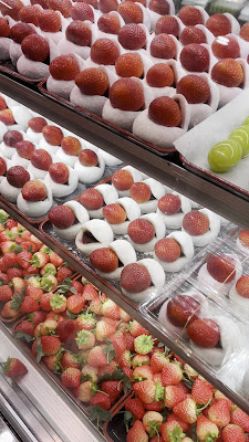 STRAWBERRY 사진 2