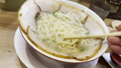 燕ちゃんラーメン 花園店 사진 2