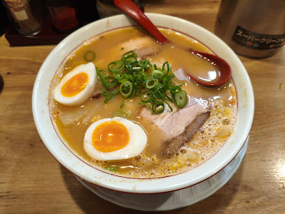 燕ちゃんラーメン 花園店 사진 5