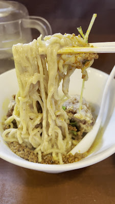 酒と肴・トドメの担々麺|Mr.R 사진 2