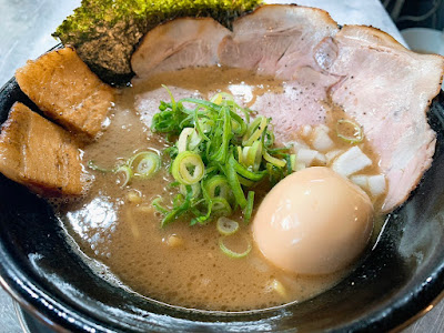 進化驀進 京町堀本店 사진 3