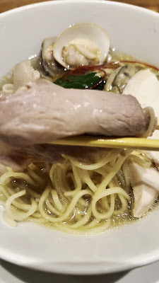 Ginza Kagari Lucua Osaka 사진 2