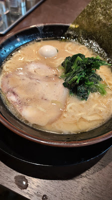 横浜家系ラーメン天来家 太融寺店 사진 2