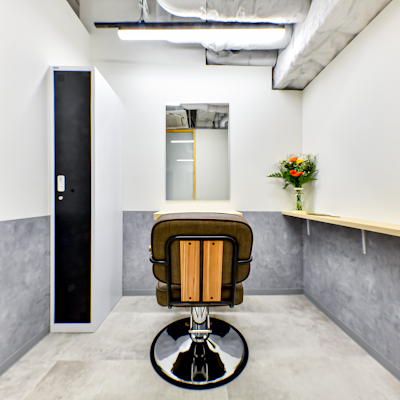 FRAME + HairEsthe 御堂筋難波店 사진 4