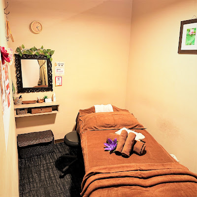 Royal Thai Massage Baan Hana 우메다 츠타야 서점 사진 3