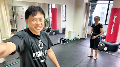 パーソナルミット (PERSONAL MITT)心斎橋店 사진 2