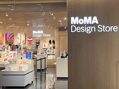 MoMA Design Store Shinsaibashi 사진 2