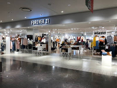 Sanrio LUCUA 1100 Store 사진 2