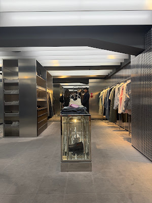 Acne Studios Midosuji Store 사진 3