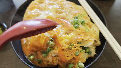 楽 Tanoshi Japanese Tapas and Sake Bar 사진 2