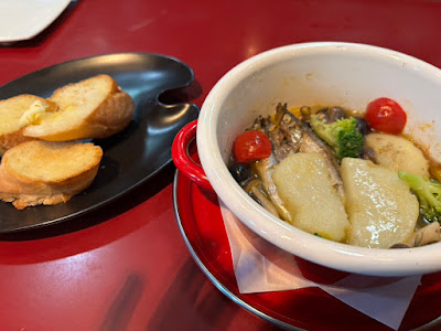LOTUS(ロータス) カフェ喫茶 カラオケバー 사진 3