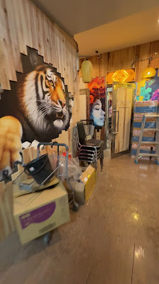 Sakura Burma Karaoke Bar & Restaurant 사진 2
