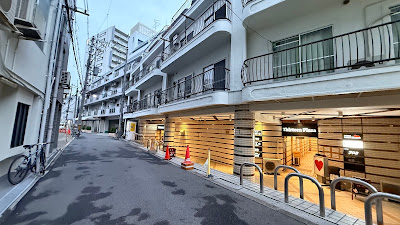 お好み焼 enjin 康祐 Friendly local Osaka Okonomiyaki place. 사진 4