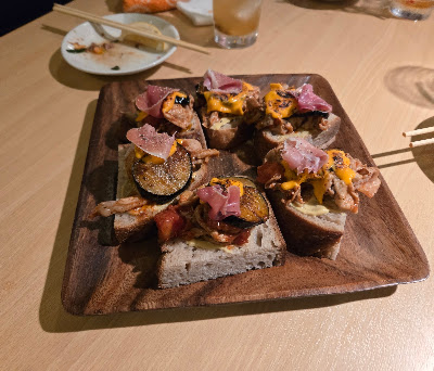 食の楽市研究所 CAFE&BAR YGGDRASIL 사진 3
