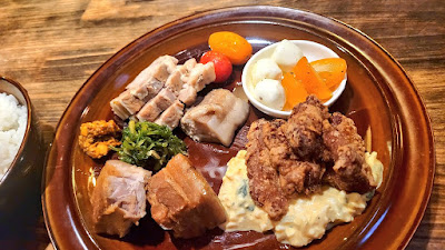 食の楽市研究所 CAFE&BAR YGGDRASIL 사진 5