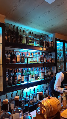 ショットバー ウイスキー研究所(Shot BAR Whisky Laboratory ) 사진 3