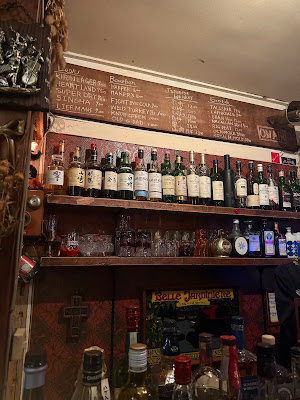 レトロ雑貨&BAR ツギハギ堂 사진 3