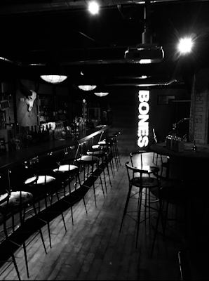 BAR BONES 사진 4