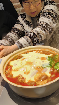 お気楽酒場 しろまる25 （福島区・ワイン居酒屋） 사진 2