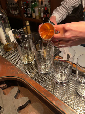 Bar Juniper 사진 2
