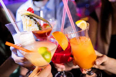 Bar Lucu 京橋 ガールズバー ルチュ 사진 3