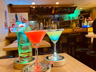 bar moon walk お初天神店 사진 2