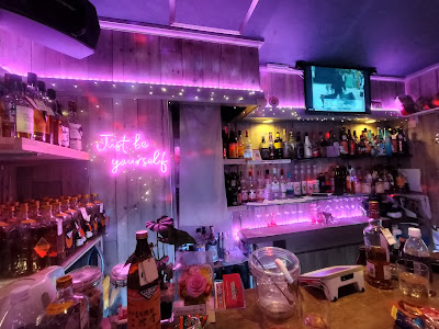 ゲイバー Queen Bar TOSSY 사진 4