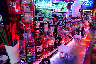 Osaka Gay Bar FrenZ-FrenZY 사진 3