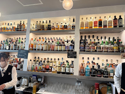 お酒の美術館 なんばウォーク店 사진 4