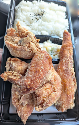 Johnny's Karaage ( Fried chicken ) Uehommachi store 사진 5