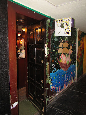 BAR アメ村SHELTER 사진 3