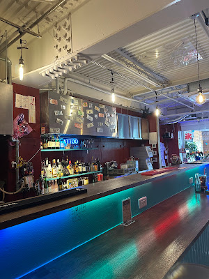 AT TATTOO CAFE BAR 사진 3