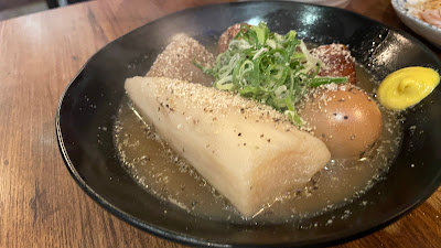 Popular Yakitori, Sake and Oden Izakaya Takajin in Japan Osaka Minami-Senba Branch 사진 4