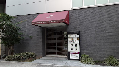 BAR 6 BLUE 本町 사진 3