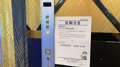 Hero 사진 3