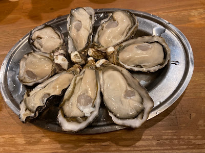 4坪牡蠣小屋キヨリト 梅田芝田店 사진 3