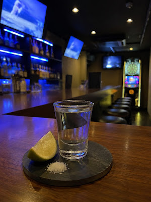 Bar Lunora - Karaoke & Darts 사진 3