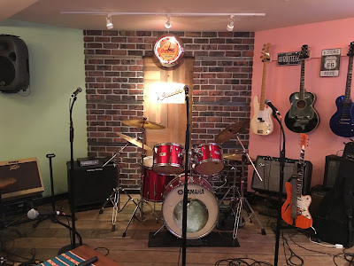 Cassie's - Karaoke, Live & Session 사진 4