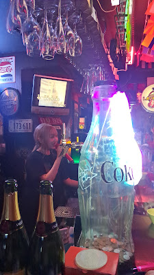Int. LA Rock Bar 사진 3
