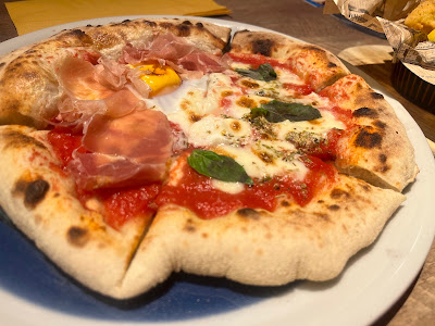 Merca Italian Food Market 사진 5