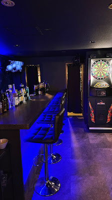 BAR under. 사진 2