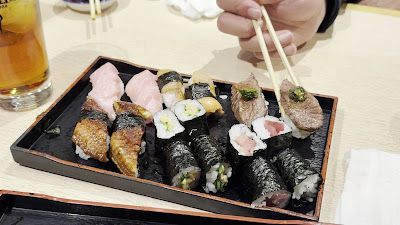 사카에스시 미츠테라점 사진 2