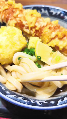 釜たけうどん明石焼 LINKSヨドバシ梅田店 사진 2