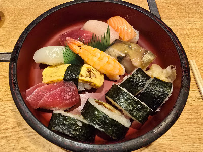 すし工房すし吉 SUSHIKOUBOU SUSHIKICHI 사진 5