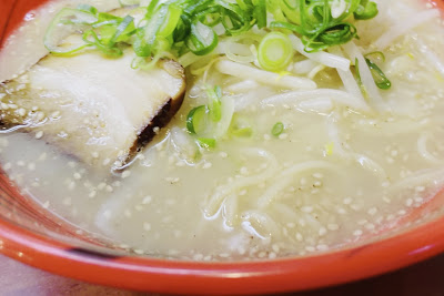 하카타 라멘 겐코쓰 우메다점 사진 2