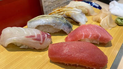 구로몬사카에스시 黒門さかえすし 사진 2