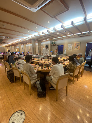 Sushi train at Osaka 사진 5